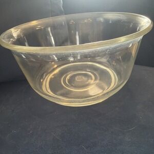 GE Pyrex‎ Clear Vintage Mixing Bowl A-21 Diameter At Base 6" At Top 9.5" Ht 5"